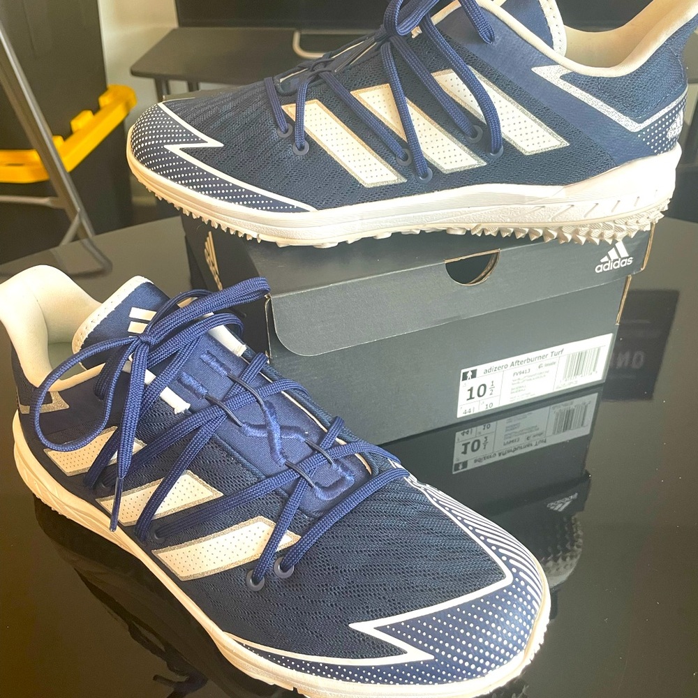 Adidas adizero Aftetburner Turf shoes
